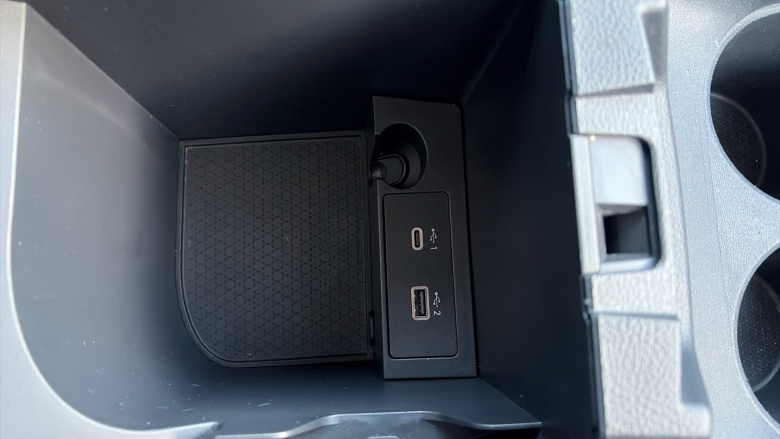 Nissan Qashqai 1.3 DiG-T MH Acenta Premium 5dr Petrol Hatchback